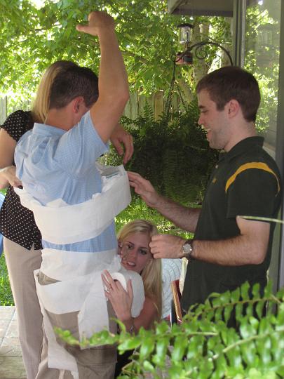 Downsized Image [Lauren n Daves Shower031.jpg - 1841kB]